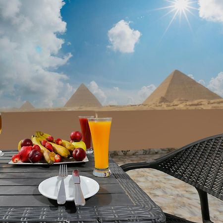 Steps In Pyramids View 호텔 Kafret el-Gabal 외부 사진