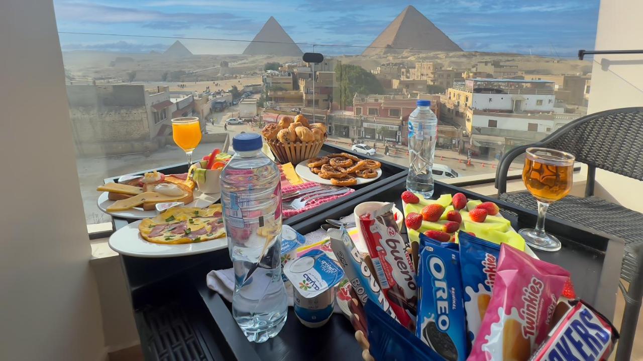 Steps In Pyramids View 호텔 Kafret el-Gabal 외부 사진