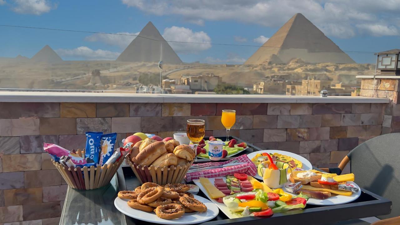 Steps In Pyramids View 호텔 Kafret el-Gabal 외부 사진